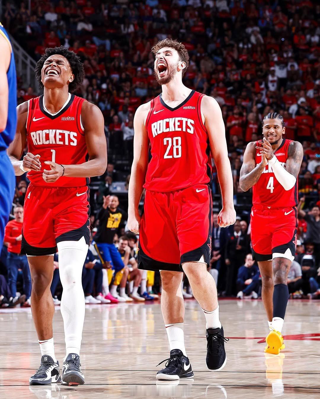 金年会娱乐关于赛后NBA季后赛焦点战，斯图加特防线松动，信心回归，心理建设被强调的信息