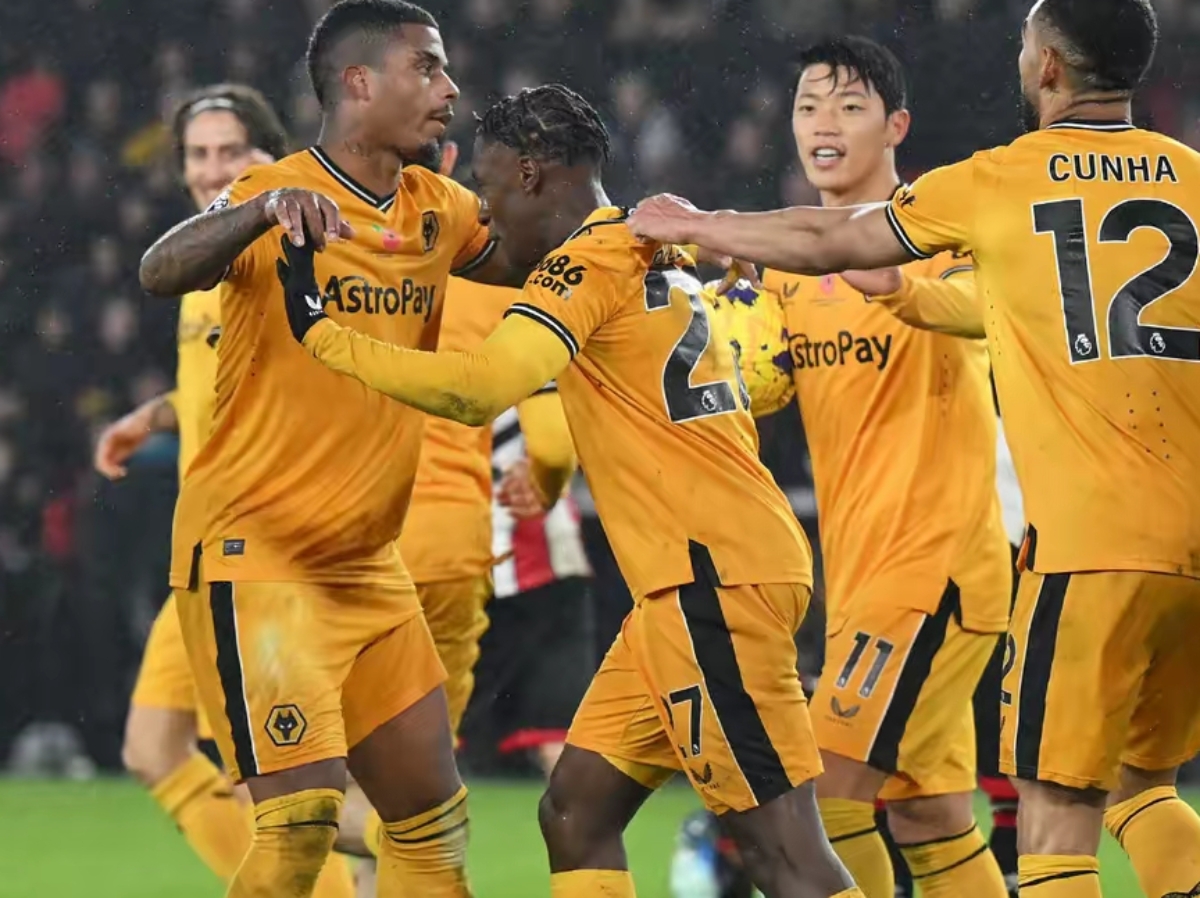 金年会首页清晨突围战来临；瓦伦西亚围绕英超豪取连胜；目标明确；训练强度明显提升的简单介绍