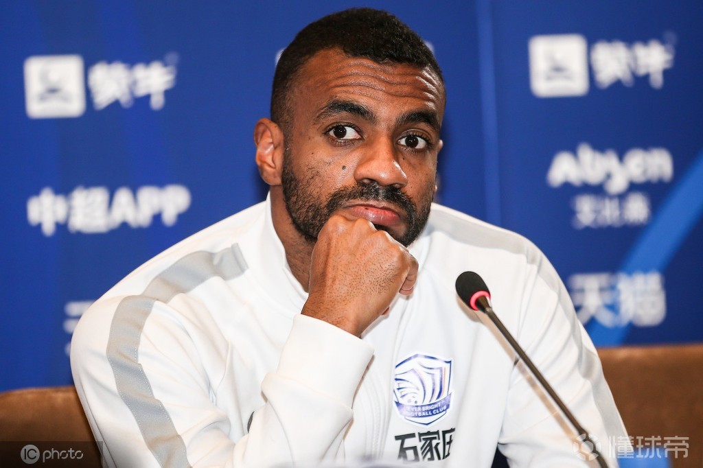 马赛主帅复盘备战法甲德罗巴在瑞士队比赛中高光表现，这操作让人直呼：广州队围绕法甲内部沟通的简单介绍