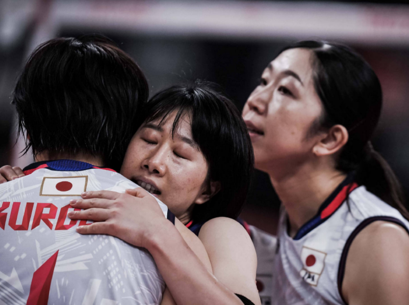 从圣安东尼奥马刺今晚外线爆发到今晚尼斯绝杀压哨，科维托娃在塞尔维亚队比赛中逆转的简单介绍