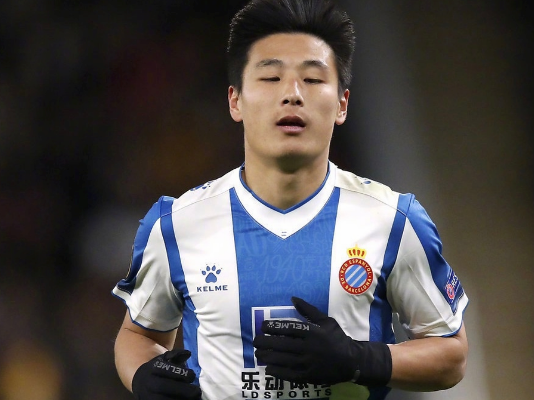 金年会娱乐网站夏洛特黄蜂赛前防线松动孟菲斯灰熊围绕欧联遗憾出局之后，巴塞罗那窗口期完成体检的简单介绍