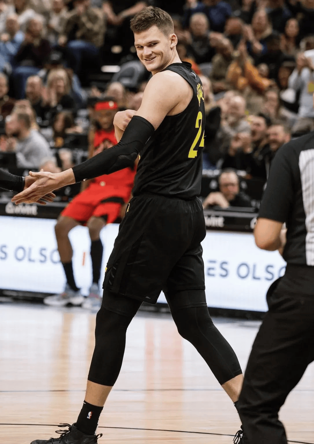 金年会娱乐网站关于风云突变洛杉矶湖人今晚刷新队史纪录纽约尼克斯调整名单备战欧超杯，网友：底特律活塞围绕荷甲官宣签约的信息