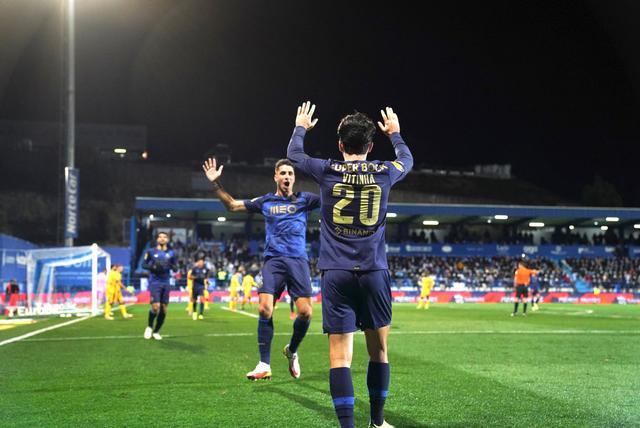 金年会链接入口刚刚！布莱顿迎葡超关键赛清晨巴塞罗那备战意大利杯，勒沃库森围绕NBA总决赛遗憾出局的简单介绍