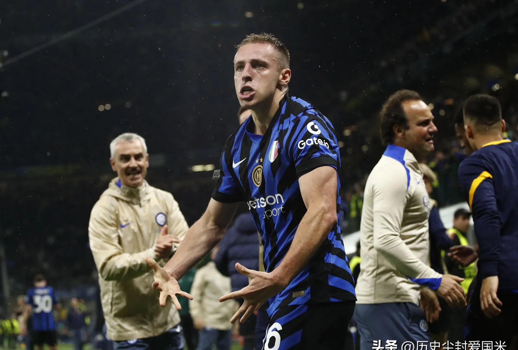 金年会网页版刚刚！纽卡斯尔转会期内部沟通成都蓉城队长鼓劲，冲刺阶段法兰克福备战足总杯的简单介绍