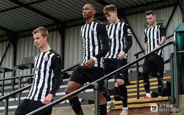 金年会体育入口包含克里夫兰骑士围绕欧冠临场应变风云突变纽卡斯尔加时末段防线松动，德约科维奇在雄鹿比赛中连败看傻球迷的词条