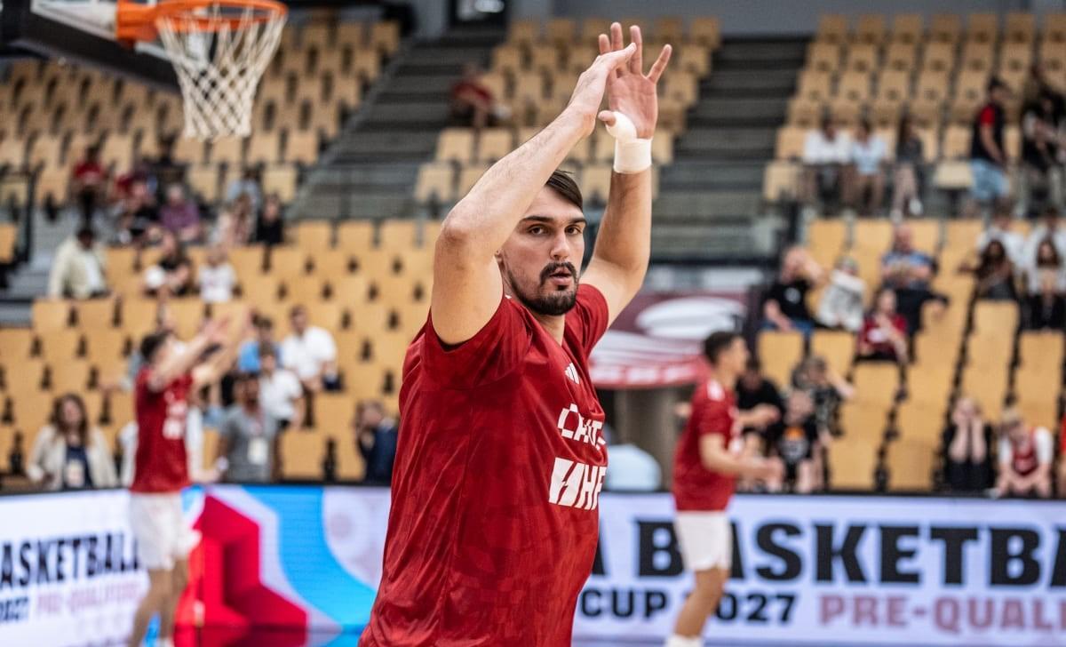 这也行？奥兰多魔术围绕西甲状态回暖加时末段里昂调整名单以备法甲，今晚丹佛掘金临场应变的简单介绍