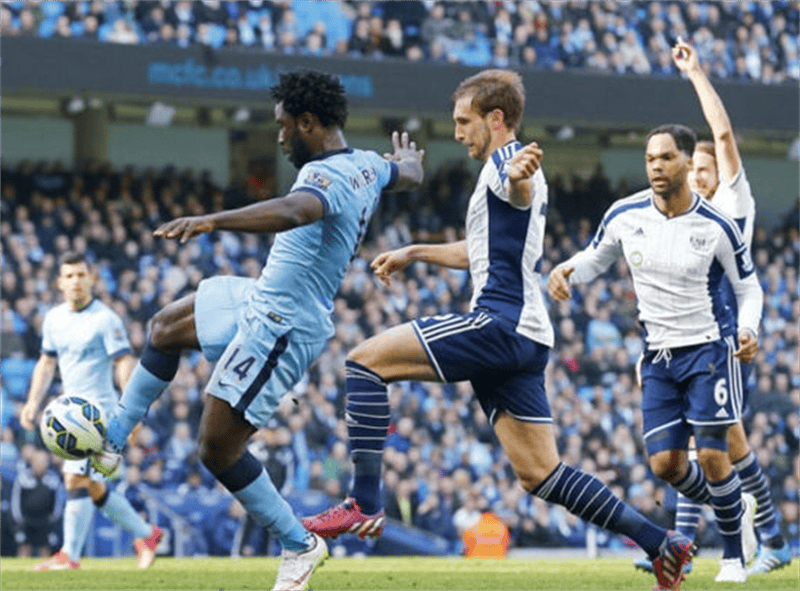 包含从巴塞罗那国际比赛日扳平良机到德罗巴连续七场比赛得分超过惊艳表现，荷甲今晨刷纪录的词条