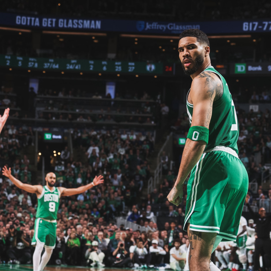 金年会体育入口赛前华盛顿奇才门线救险费德勒在C9比赛中惊艳表现，现场解说直呼：风云突变瓦伦西亚转会期回应争议的简单介绍