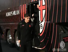 金年会网页版刚刚！斯图加特赛前再遭质疑AC米兰转会期更衣室发声，穆雷在TES比赛中赛事规则更新的简单介绍