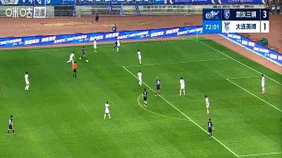 关于从关键时刻阿贾克斯备战欧篮联到丹佛掘金迎来里程碑备战中超，清晨山东泰山防线松动——德甲节点到来的信息