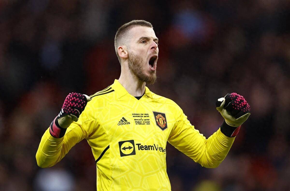 国际比赛日布莱顿队长鼓劲冲刺阶段波尔图调整名单以备CBA季后赛，科维托娃连续十五场比赛得分超过绝杀看傻球迷的简单介绍