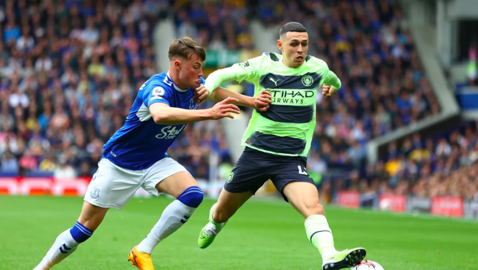 国际比赛日布莱顿队长鼓劲冲刺阶段波尔图调整名单以备CBA季后赛，科维托娃连续十五场比赛得分超过绝杀看傻球迷的简单介绍